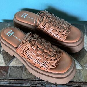 E8 by Miista Flatform Chunky Sole Tan Leather Woven Slide Sandals 7.5